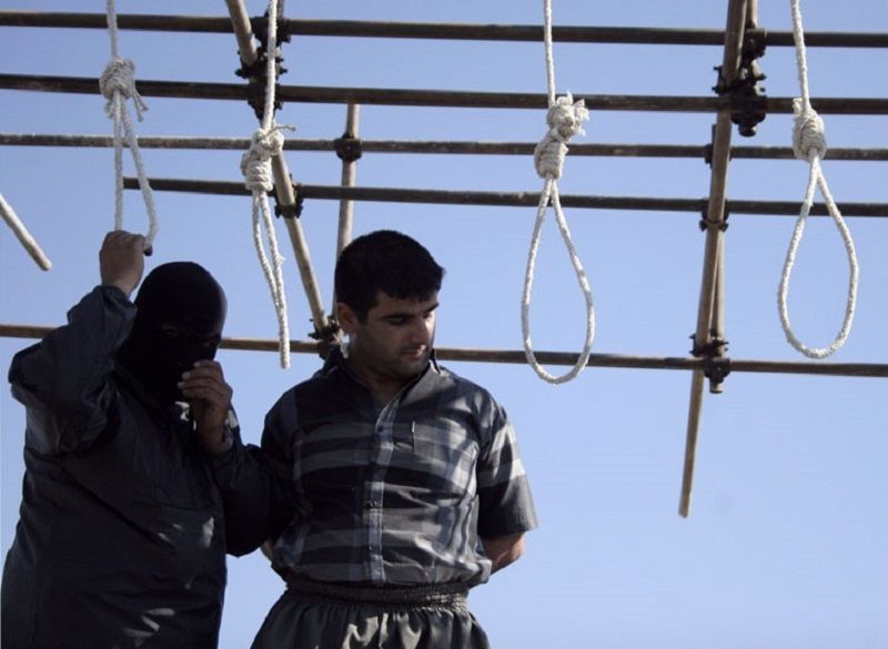 Iran Hangs Two More Prisoners In Public