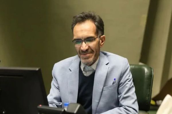 بیات، نماینده مجلس: با کشتن ترامپ و نتانیاهو کار تمام نمیشود اما باید آن را انجام دهیم
