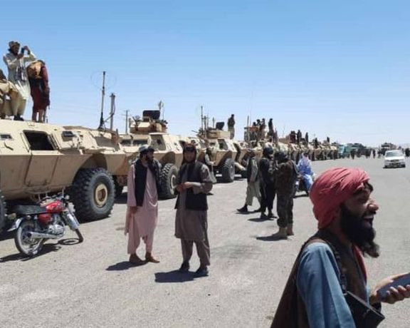 Convoy of Taliban tanks headed towards the border with Iran