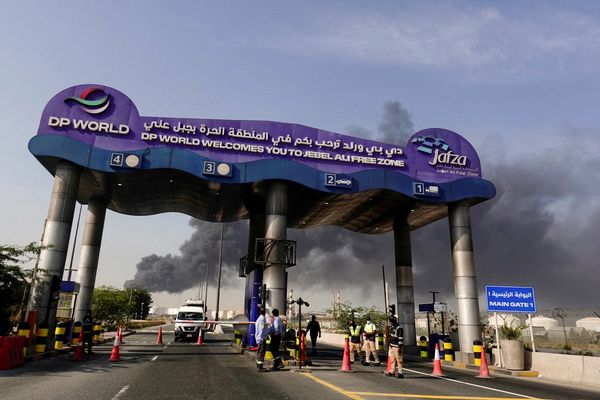 امارات در حال بررسی طرح مسدودسازی میلیاردها دلار دارایی ایران است