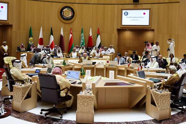 Tensions Simmer Between Iran And Persian Gulf Arab Countries