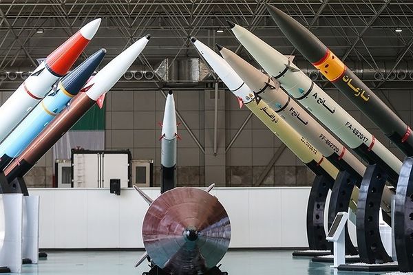 فایننشالتایمز: نمایشگاه تسلیحات ایران تلاشی برای انحراف افکار عمومی پس از جنگ است
