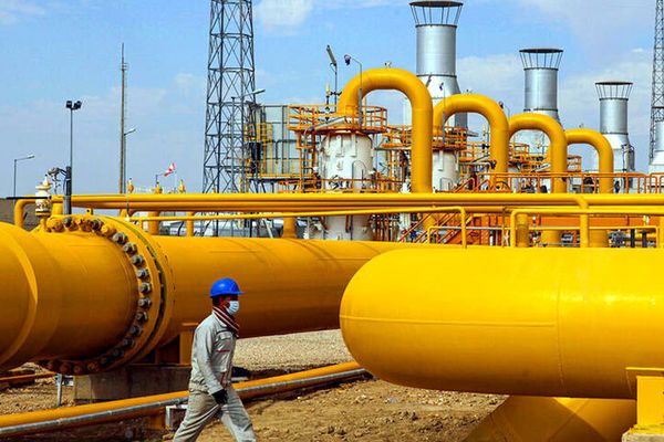 العراق يخطط لإنهاء واردات الغاز من إيران بقيمة أربعة مليارات دولار بحلول 2028