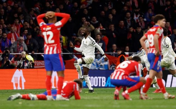 آغاز تحقیقات یوفا درباره خوشحالی جنجالی رئالیها پس از شکست اتلتیکومادرید