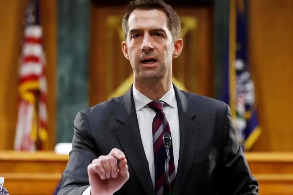 سيناتور أميركي يطالب بالتحقيق في شبكة نفوذ إيران داخل الولايات المتحدة