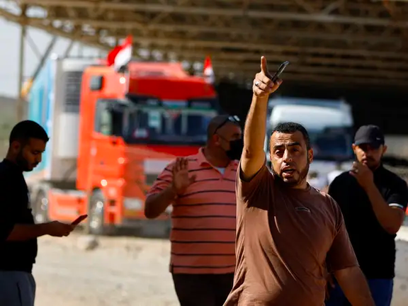 رسیدن سربازان اسرائیل به ساحل جنوبی شهر غزه؛ ارسال کمکهای اردن