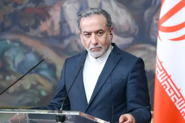 Australia punishes Iran for people's Palestine solidarity, Araghchi says