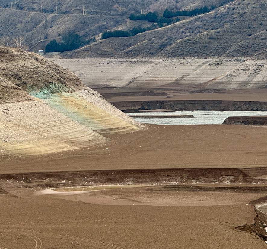 مسؤول إيراني: أوضاع المياه في خزانات سدود طهران بالغة السوء 