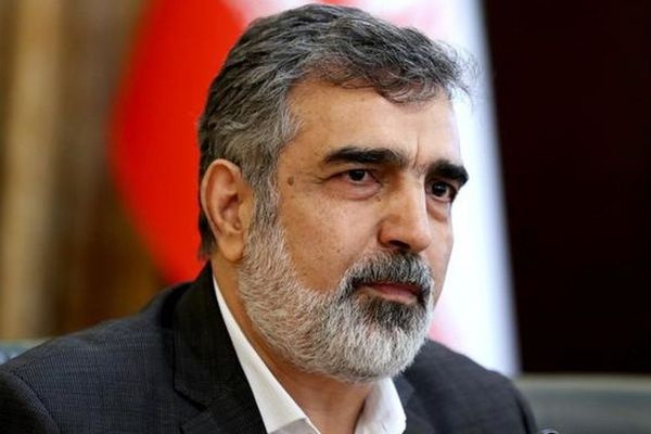 Iran warns West: abandon pressure or face more uranium enrichment