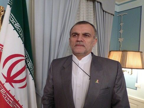 معاون اقتصادی وزارت خارجه: مردم پولهایی که در پشتیها پنهان کردند، به میدان بیاورند