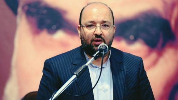 جواد امام، فعال اصلاحطلب با اشاره به حجاب اجباری: جامعه به لجبازی افتاده است