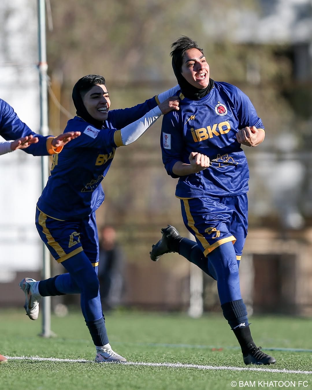 هفته پانزدهم لیگ برتر فوتبال زنان؛ خاتون بم و سپاهان، همچنان امتیاز نمی‌دهند