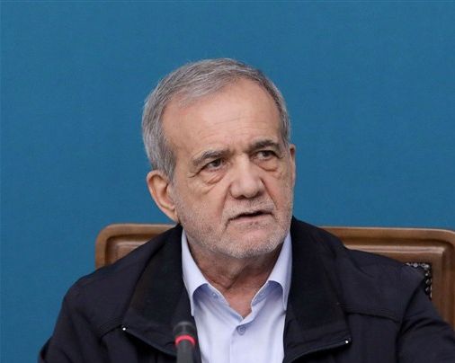 نماینده سقز خطاب به مسعود پزشکیان: آیا از دلار ۸۲ هزار تومانی خبر داری