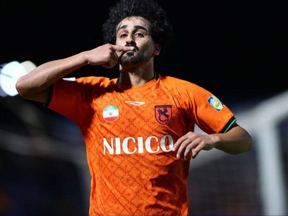 مورد عجیب عیسی مرادی؛ قبل از بازی و از روی نیمکت مصدوم شد، بهانه شکایت هوادار هم هست!