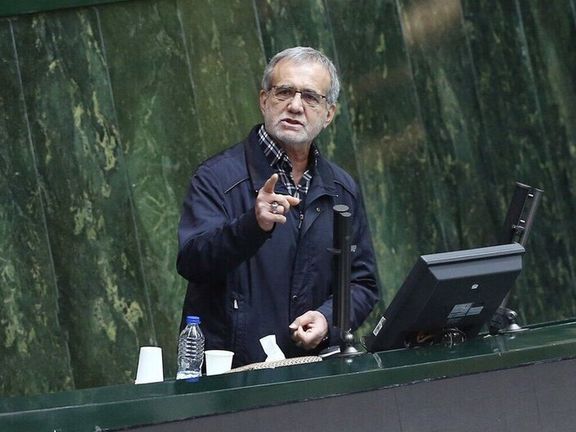 عبدی، فعال سیاسی اصلاحطلب: ما به یک رییسجمهور آذری نیاز داشتیم