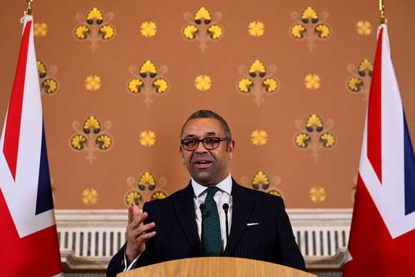UK Slaps Sanctions On IRGC Commanders Over Human Rights Violations