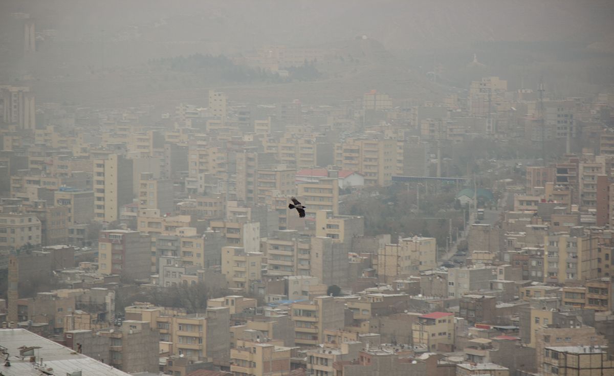 Iran Switches From Liquid Gas To Polluting Fuels At Power Plants