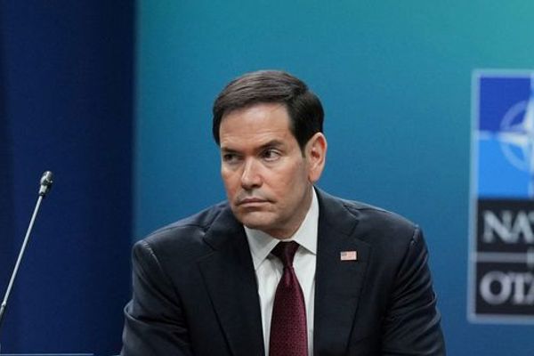 وزیر خارجه آمریکا: مذاکرات در جریان است اما باید یک برنامه جایگزین هم داشته باشیم