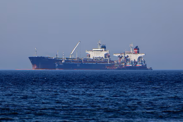 "غلوبال تريد ريفيو": ثلث العقوبات الأميركية تستهدف قطاع الشحن الإيراني