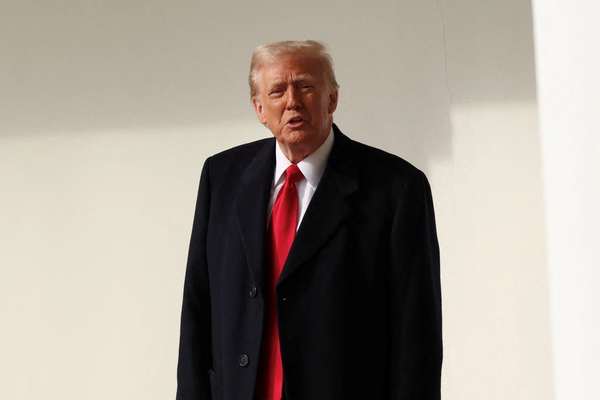Iran says won't sit for talks as long as Trump's maximum pressure is in place