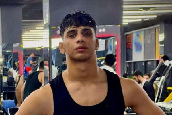 یزدان افروغ، کشتیگیر، بهدست جمهوری اسلامی در تهران به قتل رسید