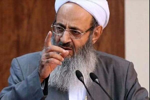 Top Sunni Cleric Condemns Iran's Hijab Crackdown