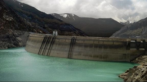 خبرگزاری تسنیم: ۸۷ درصد ظرفیت آب سدهای پنجگانه تهران خالی است