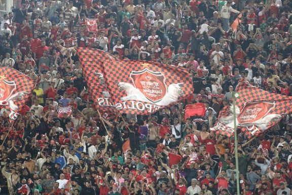 جریمه ۱۱۰ میلیونی پرسپولیس و سپاهان به دلیل استفاده تماشاگران از بلندگو