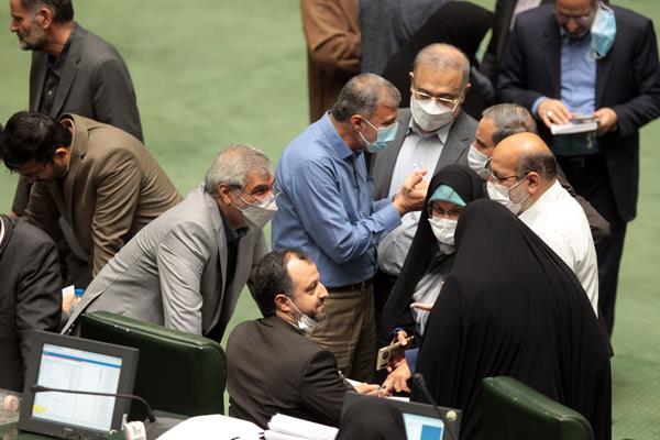 هم‌زمان با گرانی افسارگسیخته؛ رئیسی: مردم باید مزه شیرین عدالت را بچشند