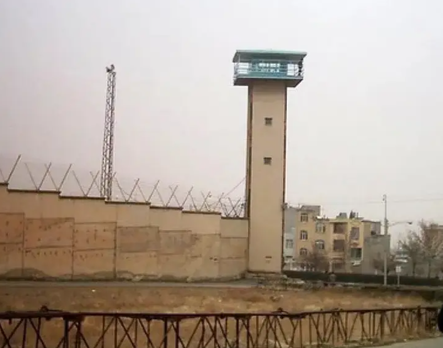 اعتصاب غذای ۷ زندانی و نگرانی‌‌ها درباره نابینا شدن یک زندانی در زندان شیبان اهواز