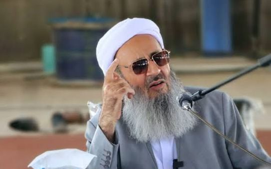 خطيب أهل السُّنة في إيران: الموارد الوطنية يجب أن لا تُنفق وفق المذهب.. وكفى تمييزا