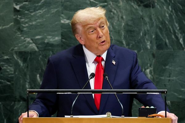 ترامب يعلن تدمير المنشآت النووية الإيرانية ويؤكد وساطته لإنهاء الحرب مع إسرائيل