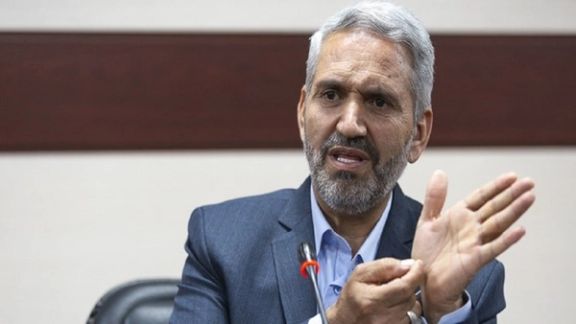 اتهامزنی نماینده خمین علیه معلمان: ممکن است برخی معلمان پشت مسمومیتها باشند