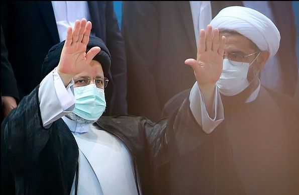 Critics Slam Iran’s President For Having Inexperienced Ministers