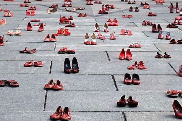 منظمة حقوقية: تسجيل 203 حالات قتل للنساء في إيران خلال العام الجاري