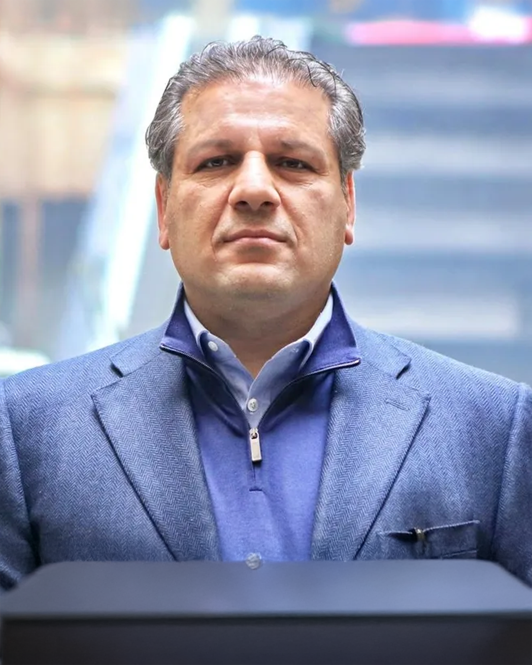 بريطانيا تفرض عقوبات على مؤسس مصرف إيراني بتهمة دعمه للحرس الثوري