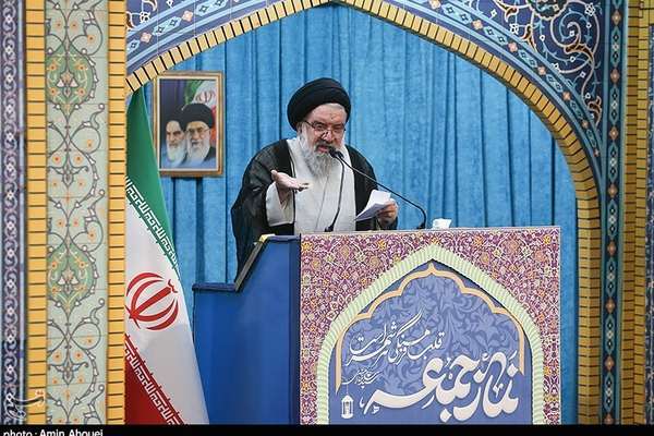 Hardliner Cleric Calls For Tougher Sentences Against Protesters