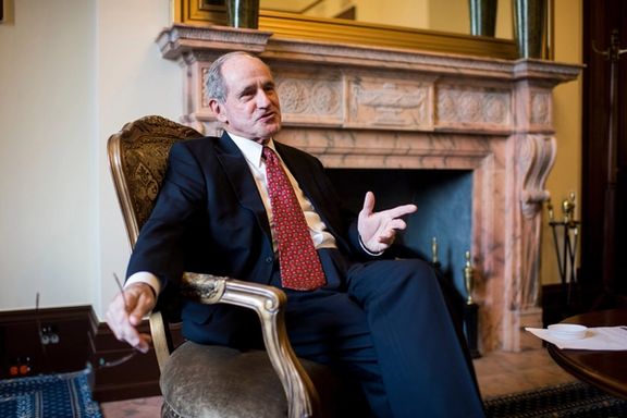 سناتور جیم ریش: با وجود حملههای حوثیها، بایدن میخواهد سپاه را از فهرست تروریسم حذف کند