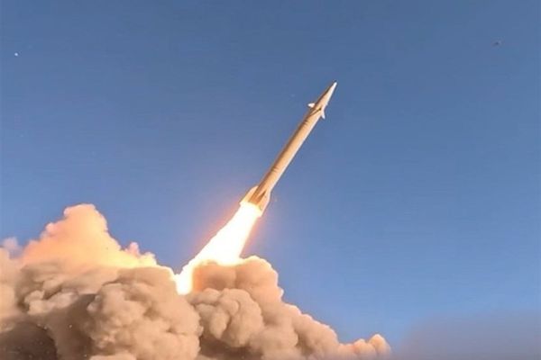 رویترز: موشکها و پهپادهای جمهوری اسلامی در نزدیکی فرودگاه نخجوان سقوط کردند