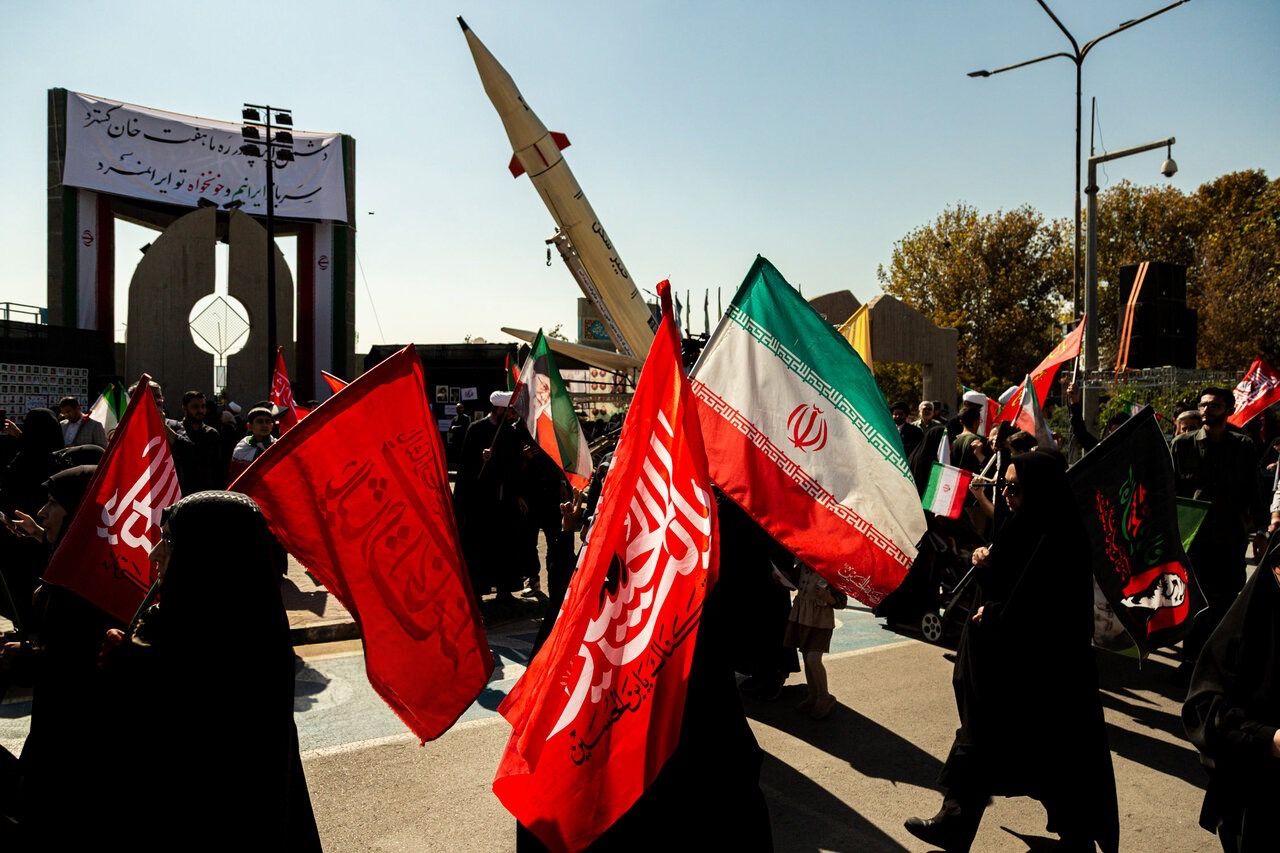 From talks to war: Tehran sees the gap narrowing
