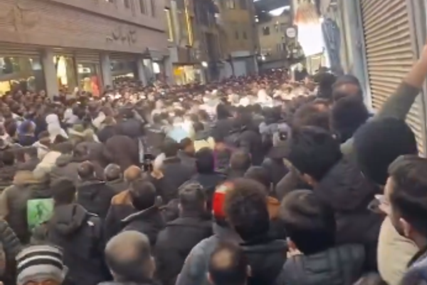 در سومین روز از اعتراضات ایران چه گذشت؟