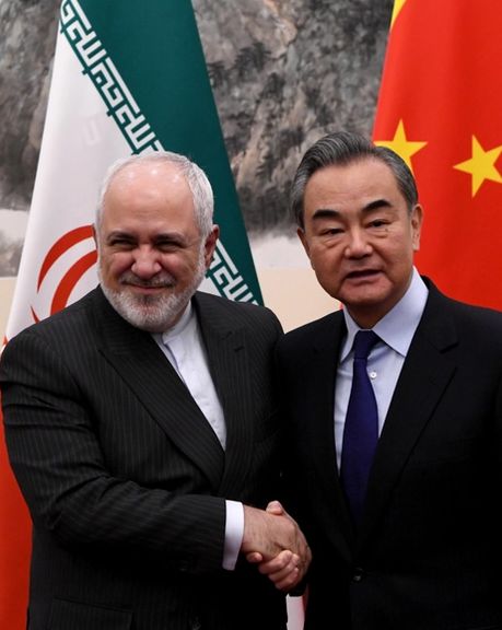 ۱۸ فیلمساز ایرانی: قرارداد ایران و چین فاقد مشروعیت است