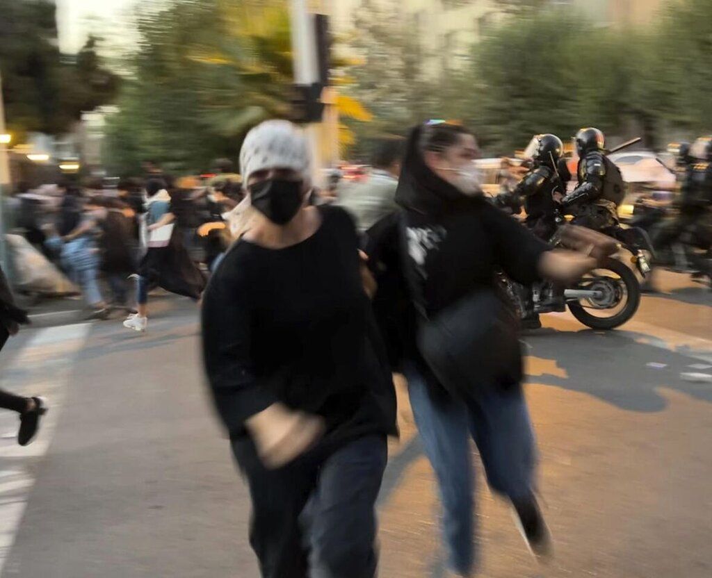 اختصاصی؛ وزارت خارجه کانادا: ایران باید به همه انواع خشونت علیه زنان و معترضان پایان دهد