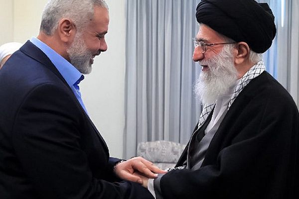 Khamenei Calls On Islamic Countries To Cut Off Israel's 'Lifelines'