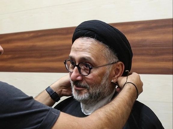 معاون سابق ریاستجمهوری: اگر عمامه ما را میپرانید حداقل لباسهای ما را در نیاورید