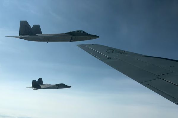 واینت: در دو روز گذشته ۱۱ اف ۲۲ آمریکایی وارد پایگاه نیروی هوایی اسرائیل در اودا شدند