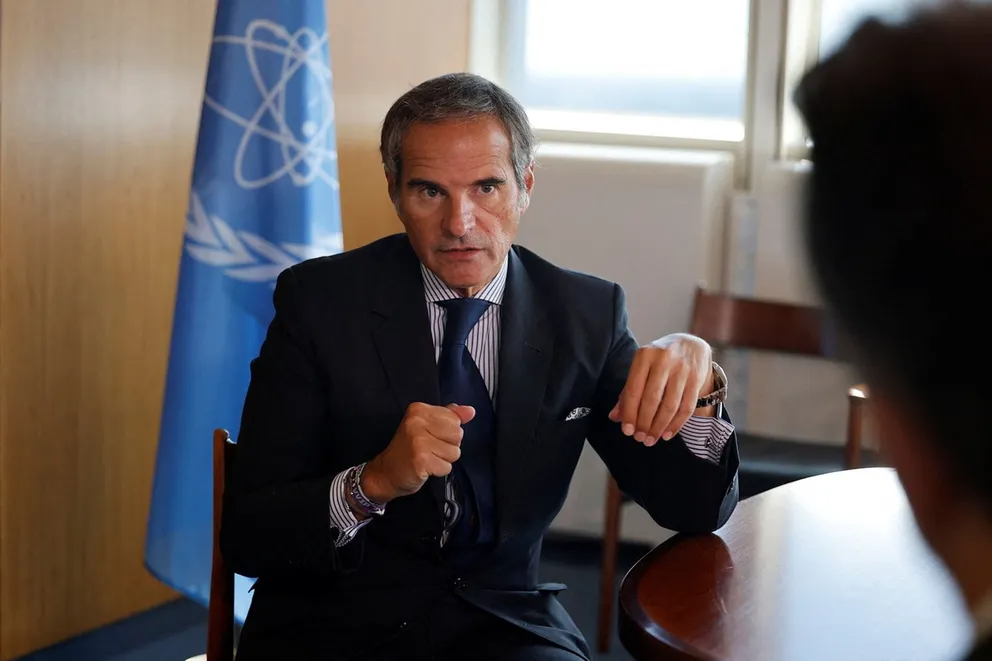 غروسي يحذّر طهران: استئناف عمليات التفتيش النووي يجب أن يتم سريعاً