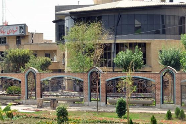 Small bomb explodes outside state building west of Tehran