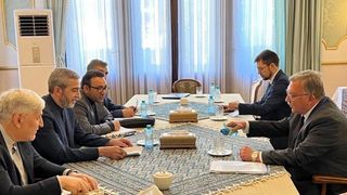 Diplomats Whirl In Meetings As Iran Nuclear Talks Restart