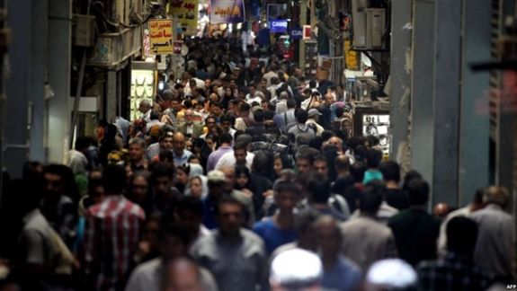 البنك الدولي يتوقع تراجع الاقتصاد الإيراني خلال الأعوام الثلاثة المقبلة